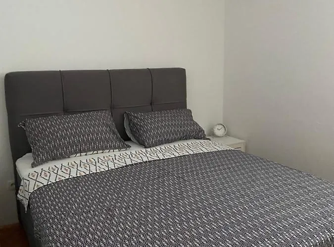 Marko Antonio 2 * Crikvenica